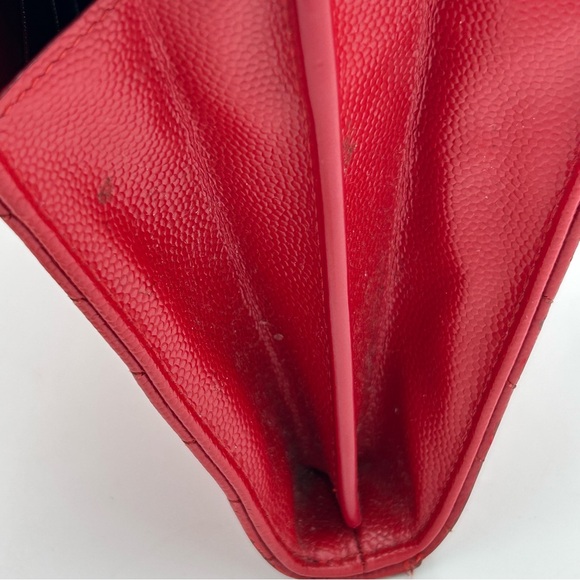 Yves Saint Laurent Red Quilted Clutch with Gold Chain - Picture 10 of 16